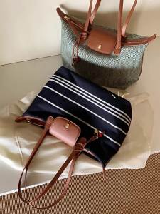 CHIO‘2ND | Vintage and Elegant Tote Bag