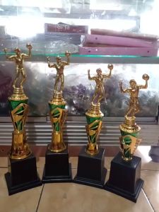 Piala Lomba Juara 1 2 3 4 VOLY PUTRA BODY HIJAU RASER) "costum" FREE STICKER (BOLEH satuan)TERMASUK SETICKER DAN FREE DESIGN