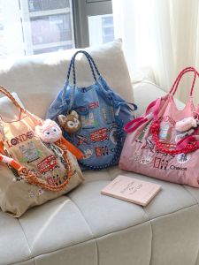 Japanese Style Embroidered Nylon Crossbody Bag Large Capacity Single Shoulder Shopping Bag Trendy Canvas Travel Bag for Women
