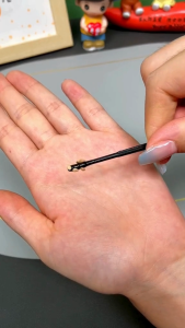 20pcs Sticky Earpick Clean Earwax Pick GlueSelf Stick  Ear Wax Kids Baby Cotton Swabs Bud