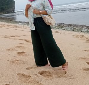 KULOT CRINKLE AIRFLOW PREMIUM / KULOT CRINGKLE POLOS HIGH WAIST FIT SIZE XL BB MAKSIMAL 75KG / KULOT CRINKLE POLOS JUMBO / KULOT KRINGKEL / KULOT CRINGKLE / KULOT CRINGKEL PREMIUM / BASIC KULLOT AIRFLOW ANTI KUSUT SIZE XXL / KULOT UNIQLO / SHOLIHATSTORE
