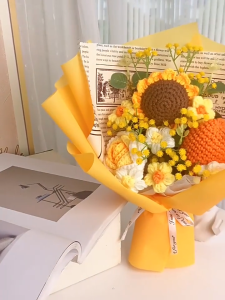 ✨SG【STOCK】Cute and Fun Knitted Crochet Toys Sunflower Bouquet Doll Flowers Wedding House Warm Graduation Gift children day gift