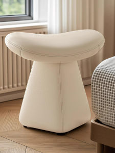 MU FENG ZHI NAN | Rotating Moveable Leather Stool