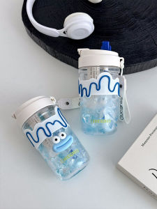 Portable Sport Water Cup for Women Summer Ice Coffee Cup High Value New 2025 Outdoors Carry Nordic Style Beverage Container