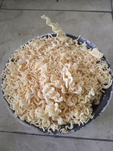 mie rizek pakan ternak
