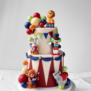 Circus Theme Cake Topper Clown Acrobatic Lion Elephant Sea Lion Magician Bear for Kids Happy 1st Birthday Party Decorations