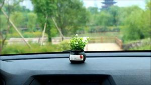 Tượng chú tiểu trang trí taplo ô tô tượng nhà sư để taplo đồ trang trí taplo ô tô