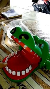 MAINAN CROCODILE BITE THE HAND LZ2 MAINAN MULUT BUAYA GIGIT JARI MAINAN GAME MULUT BUAYA