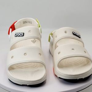 Crocs CClassic All-Terrain Sandals รองเท้าลำลอง ผู้ใหญ่ ผ้าผ้าปัง รูปลักษณ์ แบบ ลำลอง ถุงเพื่อผ้า