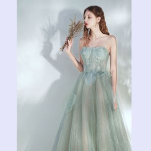 Evening gown for women adult fashionable banquet low strapless dress that hugged her curves cleverly