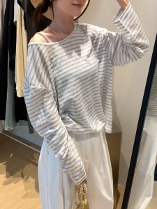 QINGNAER | Hollow Out Back Tie Design Stripe T-Shirt Women 2025 Spring