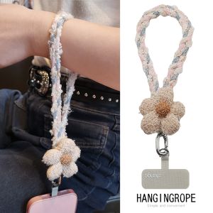 Hand Knitted Short Mobile Phone Strap Cute Flower Design Anti-Loss Wrist Cord Premium Quality Nylon Material by Hòu Làng Zěn