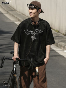 เสื้อยืดผู้ชายผ้ากำมะหยี่สไตล์อเมริกัน แขนสั้น ทรงหลวม ลายการ์ตูน แฟชั่นฤดูร้อน ทรงหลวม แขนสั้น ทรงหลวม แขนสั้น