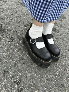 ใหม่สไตล์วิทยาลัยส้นหนารอบหัวรองเท้าแมรี่เจน ผู้หญิง แฟชั่นรองเท้าเดียวย้อนยุค สไตล์อังกฤษ สีดำ รองเท้าอ๊อกซ์ฟอร์ด