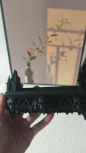 Giá Đỡ Trưng Bày Trang Trí Nhà Cửa Phong Cách Gothic Hình Đầu Lâu Gắn Tường Chất Liệu Nhựa