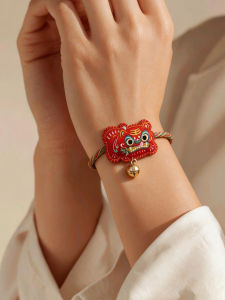 Dragon Boat Festival Handcrafted Aromatic Herbal Pouch Wristbands