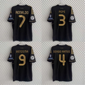 เสื้อยืดแขนสั้นตัดสีทองสีดำสไตล์วินเทจแชมป์เปี้ยนลีกคลาสสิกสำหรับฤดูกาล1112เสื้อเรอัลมาดริดเสื้อฟุตบอล