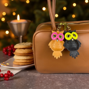 Owl Keychain PU Leather Cute Bag Charm Zipper Pull Accessory with 3D Feather Pattern Multi-Color Gift