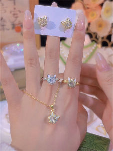 Luxurious Rotatable Cat Theme Ring Copper Alloy Zircon Fashionable Unique Design Womens Jewelry Accessory Small Animal Pattern