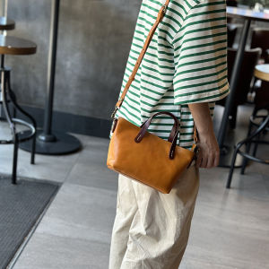 BeeGreen Women Genuine Leather Small Shoulder Bag Elegant Handbag Fashion Commuter Bag High Quality Soft Cellphone Bag