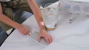 DESGEO MOMOYOO Magic Fish Tank 1L / Mini  Nordic Glass + Wood Base 1-Touch LED Safe USB Power Eco Desktop