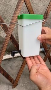 Tempat Minum Kelinci 500ml 1000ml Otomatis Plastik Stainless Steel Botol Air Minum Kelinci Profesional Tahan Lama Untuk Pertanian