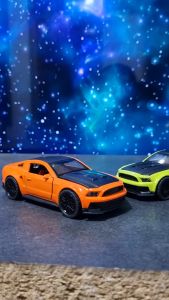 Diecast Miniatur Mainan Mobil Sedan Sport Mustang Besi Metal Buka Pintu