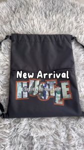 (Bisa COD) Tas Serut Anti Air Water Proof String Bag / Draw String / Gym Sack Tas Olahraga Pria Kekinian Motif HUSTLE