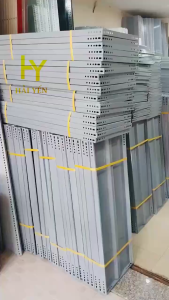 Mâm kệ sắt rộng 40cm (màu xám) mâm lắp kệ sắt V lỗ - Mâm sơn tĩnh điện