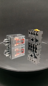 Relay Socket ZN MK2P-1 220V/240V