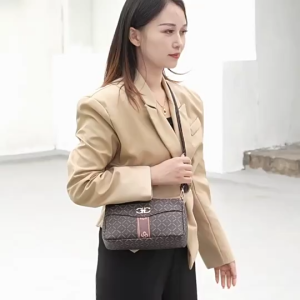 Women Vintage Monogram Small Crossbody Bag PU Leather Fashion Shoulder Sling Bag Metal Decor Lightweight Cellphone Purse For Daily Casual Use
