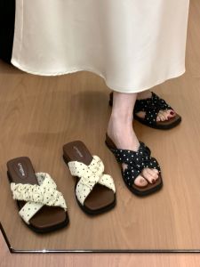 XUJIA | Thick Soled Wedge Polka Dot Sandals