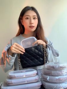 Silicone Foldable Lunch Box Bento Food Storage Container with Lid Round 硅胶可折叠便当伸缩盒【Home2u】