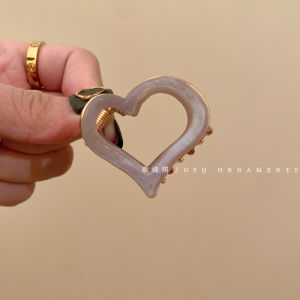 Colorful Acetate Heart High Ponytail Clip Womens New 2024 Fashion Sensation Half Updo Shark Clamp Original Design Alloy