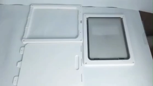 ขาว/ดำ สามารถเลือกได้ ประตูแมว ประตูสุนัข ประตูสัตว์เลี้ยงสองทาง กันลม/ ประตูไม้ / กระจก /ม่าน ไม่มีเสียงรบกวนในการเข้าอ