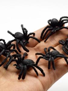 Exotic Gift Fake Spider Trick Toy Five Poison Scary PVC Artificial Scare Spider Insects Animal Model Toys