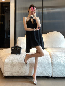 ChiclyNana American Style Hot Girl Black Strapless Dress Short A-Line Loose Slimming Neck Hanging Skirt Spring 2024 Seasonal Wear