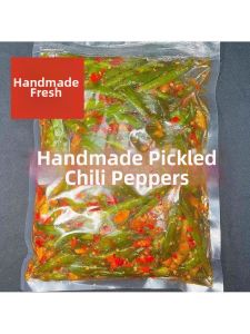 Crispy Spicy Pickled Peppers
