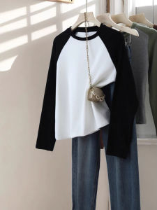 Áo Thun Dài Tay Oversized Cotton Melad Màu Phối Nét Hoài Cổ
