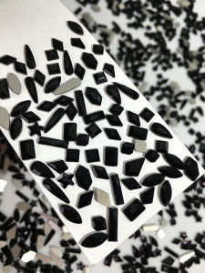Popular 2 Pieces 30pcs Flat Bottom Assorted Black Nail Decorations DIY Jewelry Finger Tip Rhinestones Mixed Black Nail Art