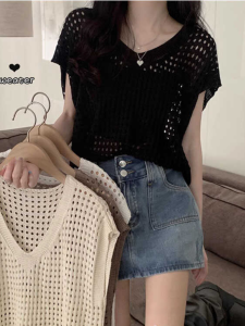 Black V-neck Hollow-out Knitted Blouse Womens Thin Summer Stylish Niche Loose Slimming Vest Outer Tops