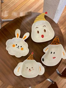 Đĩa Tráng Men Vẽ Tay Dễ Thương Bằng Gốm Sứ Đĩa Đựng Thức Ăn Nhẹ Đĩa Đựng Nước Sốt Đĩa Đựng Trái Cây Đồ Dùng Ăn Uống Cho Gia Đình