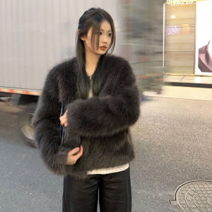 แจ็คเก็ตขนกระรอกฤดูหนาว 2025 แฟชั่นใหม่ ผู้หญิง ทรงบาง สวมใส่สบาย เสื้อโค้ทขนสัตว์เนื้อเนียนเนื้อนุ่ม ดีไซน์เก๋ไก๋