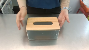 กล่องทิชชู่ฝาไม้ 12.4*21.3*10.2 ซม .RW1235