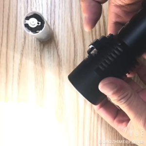 COD G-Gourd Senter Selam Anti Air 20 Jam + Baterai 26550 5000mAh + Charger LED Diving Flashlight P70