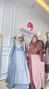 RAUNA Gamis Wanita / GD-57 Marun / Fashion Muslim