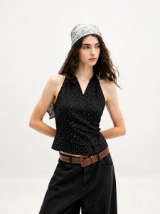 Basic House | Polka Dot Halter Neck Vest Design Fashion Slim Waist V-Neck Top