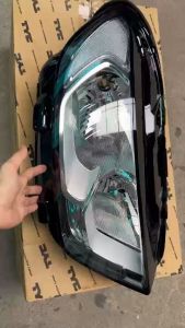 Đèn pha Ford EcoSport 2018 -2020 bản Halogen hàng TYC Đài Loan