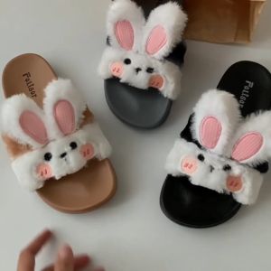 Falisar รองเท้าเเตะแฟชั่นผู้หญิง ขนเฟอร์หูกระต่าย งานปักอย่างดี รุ่น กันหนาว 1768-4