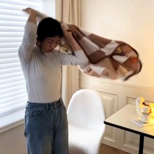 Cozy Plush Microfiber Hooded Blanket with Cartoon Patterns for Office and Sofa